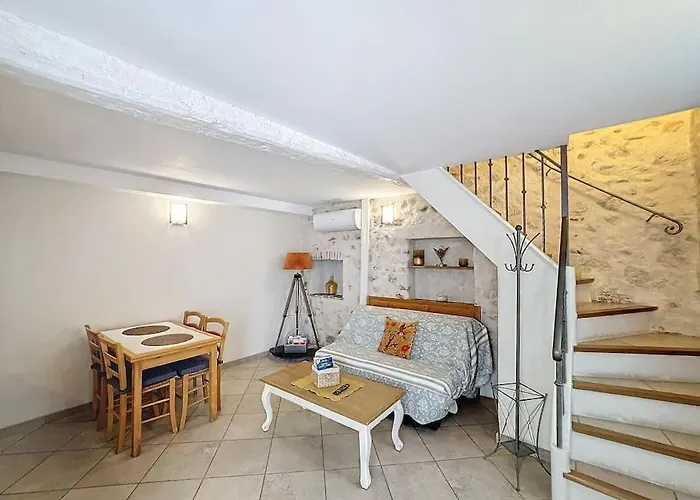 Maison De Village Climatisee